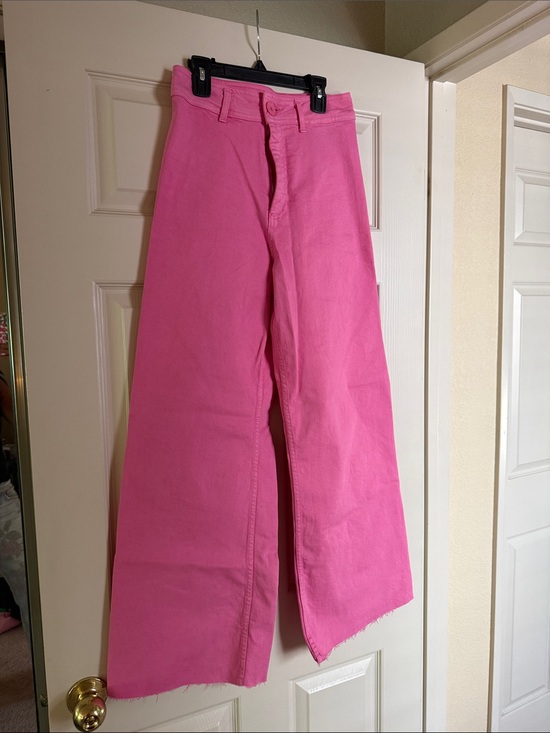 Zara Denim - Zara High Rise Wide Leg Marine Jeans in Bright Pink